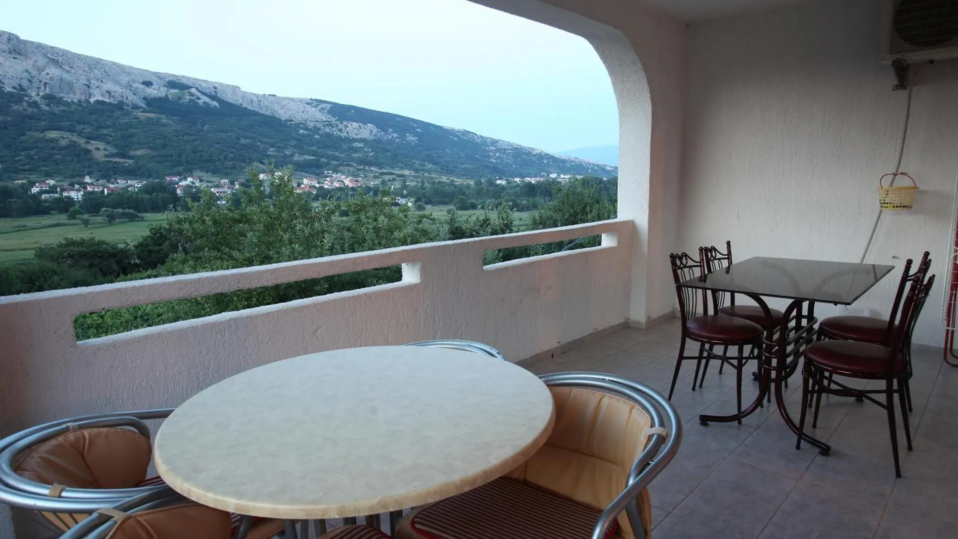 Apartments Juranic 0*, Baska (Krk)