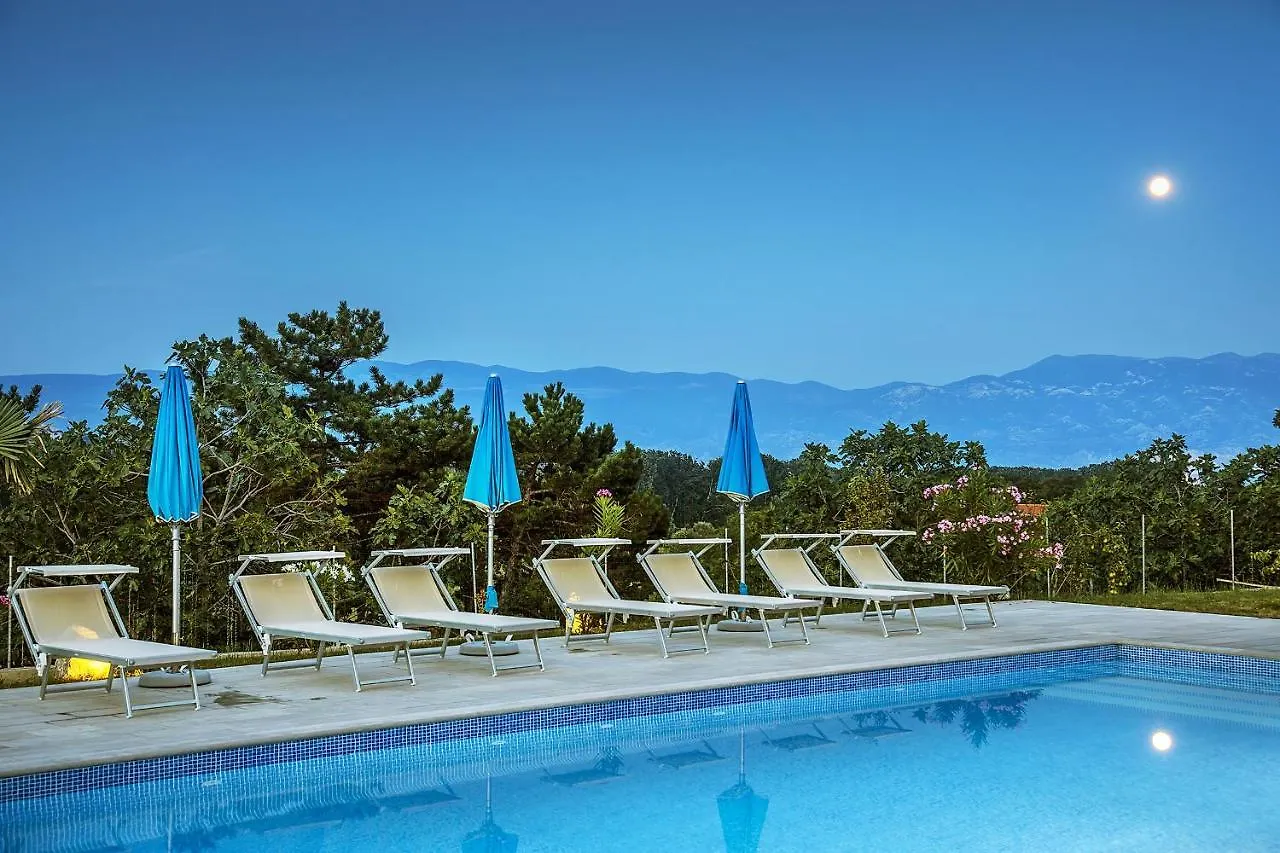 Apartments Juranic Baška