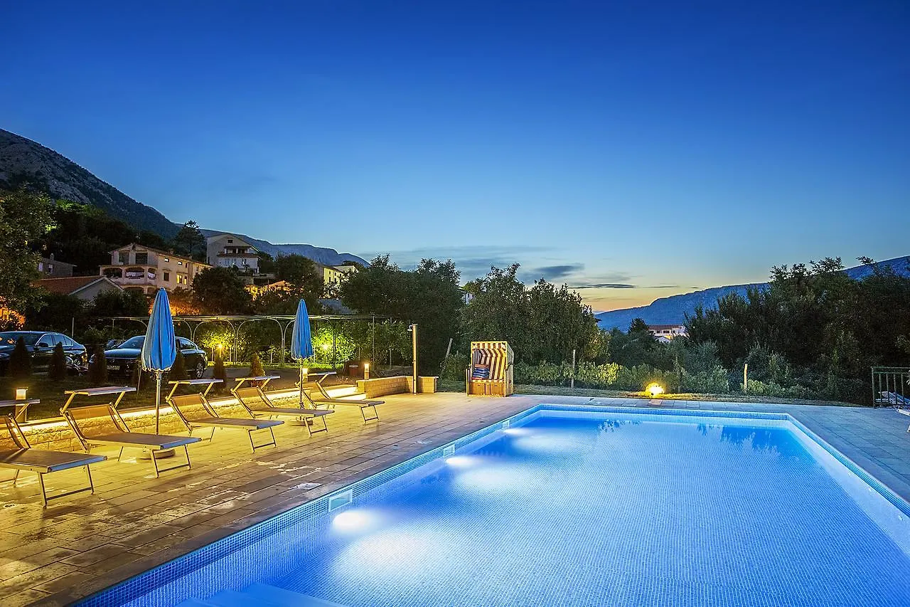 Apartments Juranic Baška